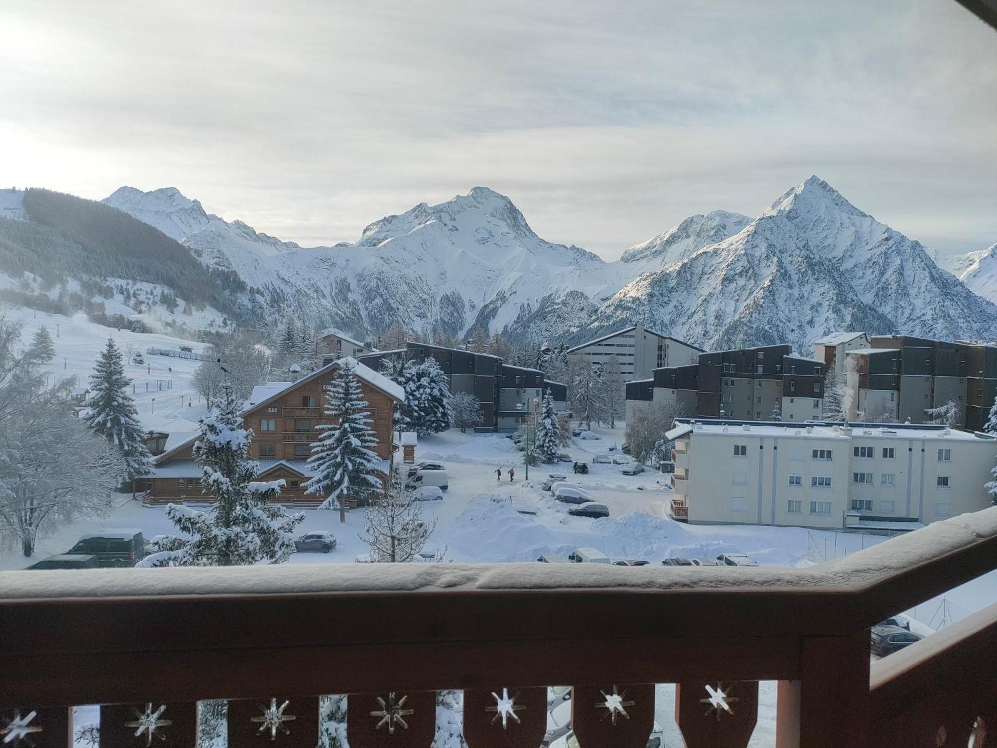 Residence Plein Sud A Cote Jandri Express, Front De Neige, Vue Splendide, Label 2 Alpes, Classe 2 Etoiles Tourisme لو دوز آلب المظهر الخارجي الصورة